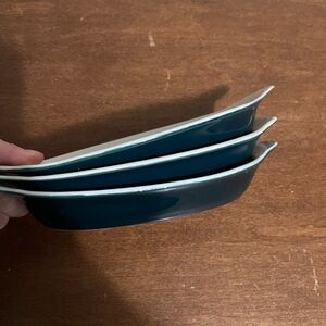 Set of 3 vintage small serving bowls by Hall in Navy blue color